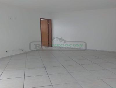 Apartamento para Locação, em Juiz de Fora, bairro Bosque dos Pinheiros, 2 dormitórios, 1 banheiro, 1 vaga